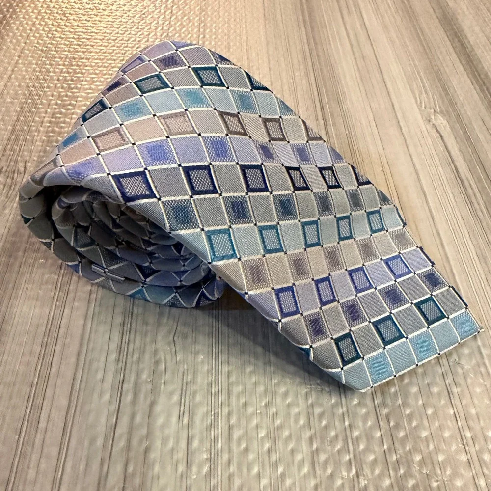 JOE Joseph Abboud Mens 100% Silk Tie Blue Grey Geometric Square Silk Classic
